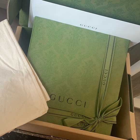 ❤️SOLD❤️Authentic Gucci Belt - Picture 4 of 4